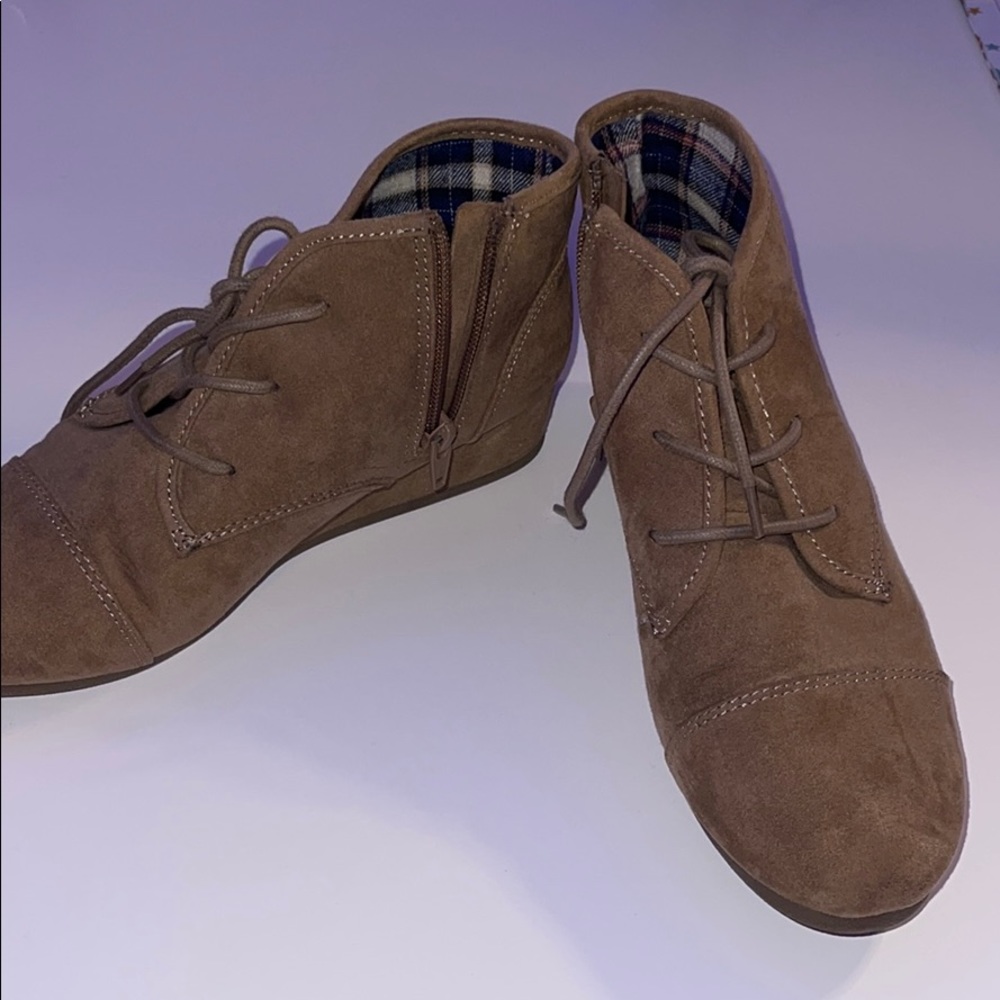 boots